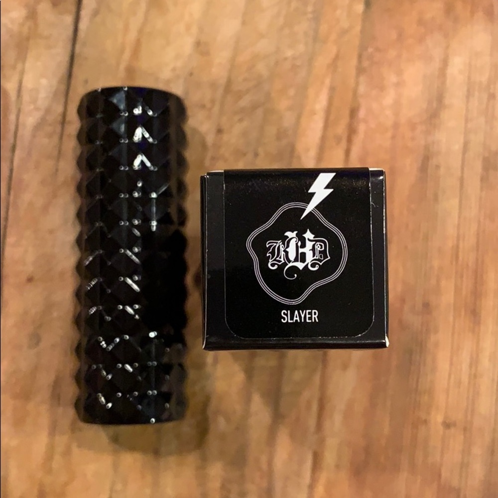 Kat Von D studded kiss lipstick